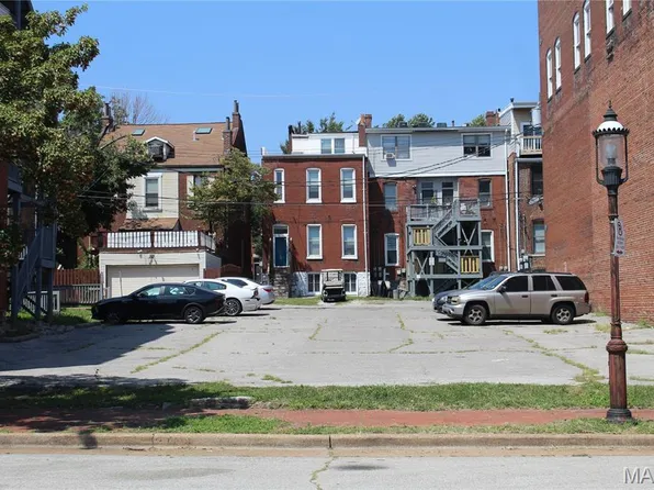 1719 S 11th St, Saint Louis, MO 63104