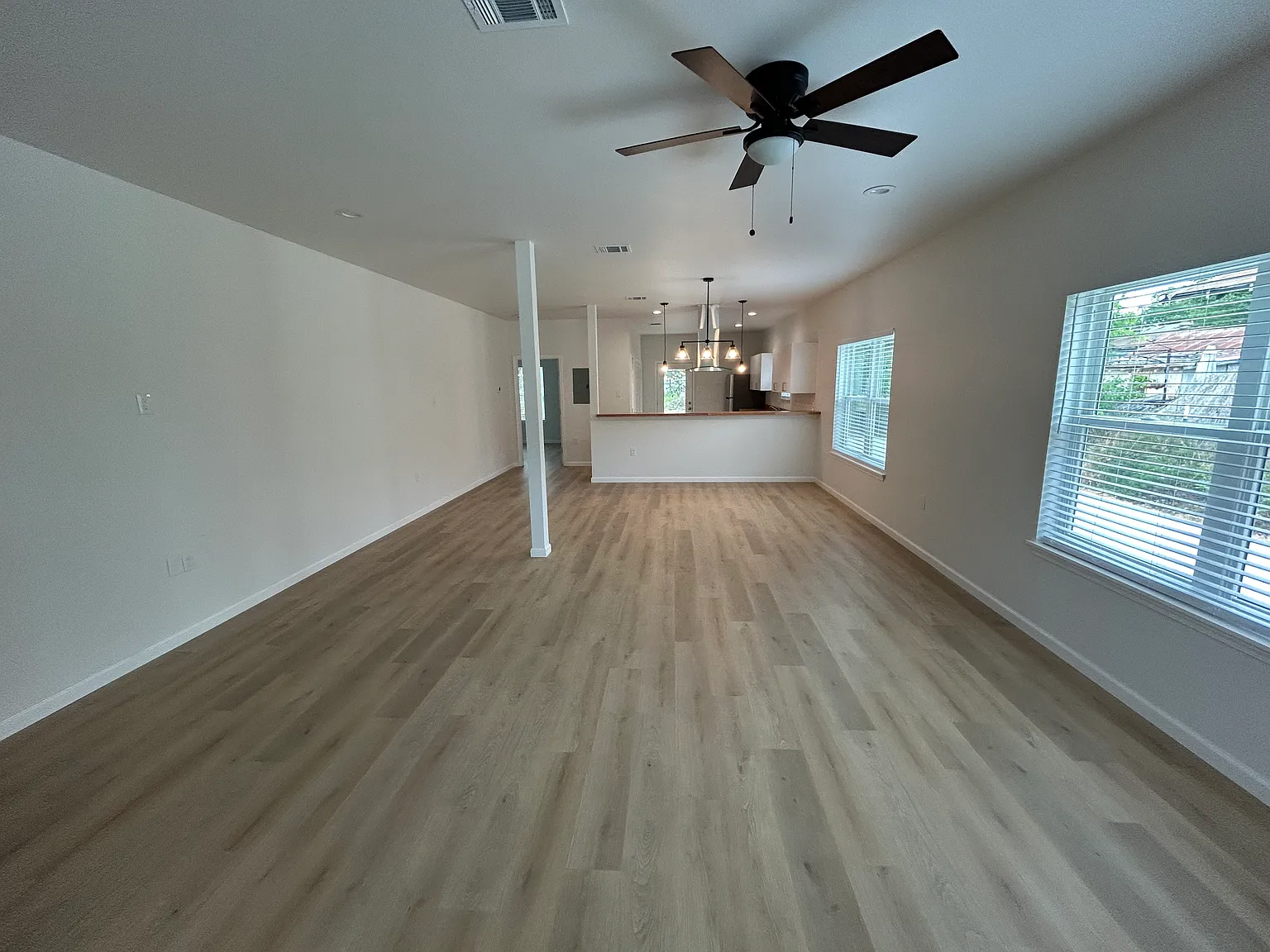 123 Montrose St — Photo 3