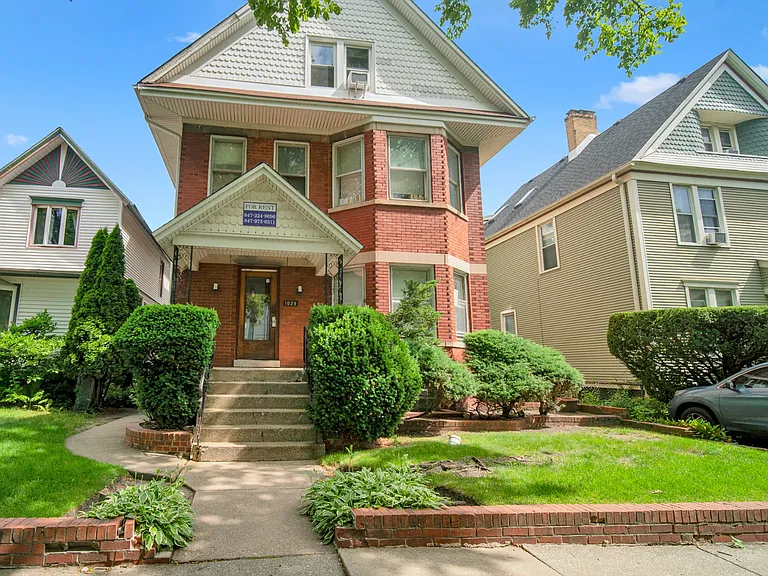 1029 Garnett Pl — Photo 1