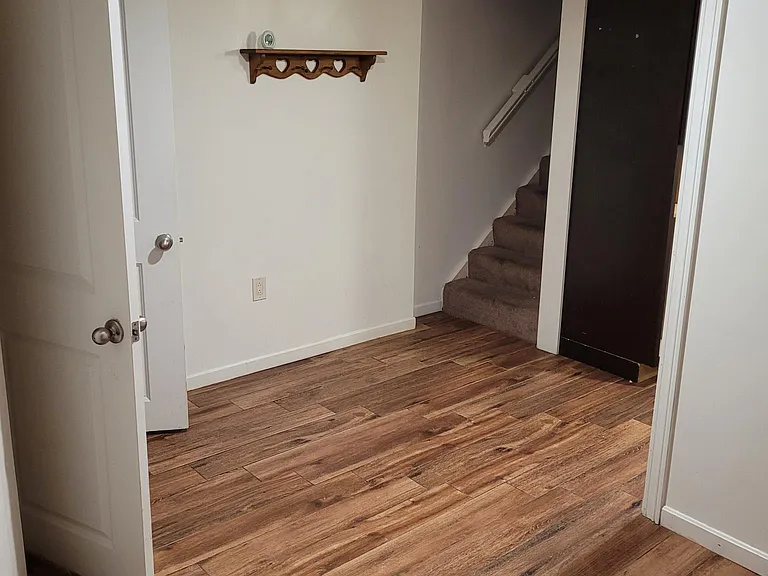 5835 K Bell Rd — Photo 4