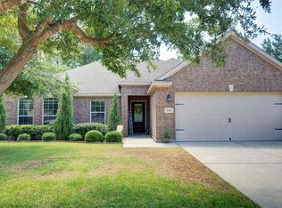 968 Gowan Dr, Conroe, TX 77301