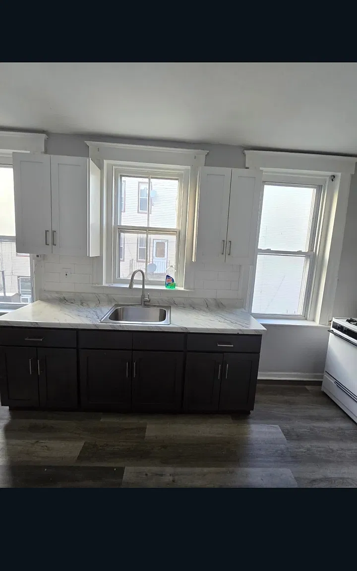119 Inslee Pl — Photo 2