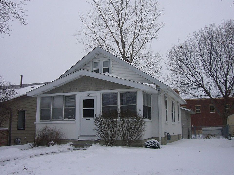 1st image of 4109 Quincy St NE