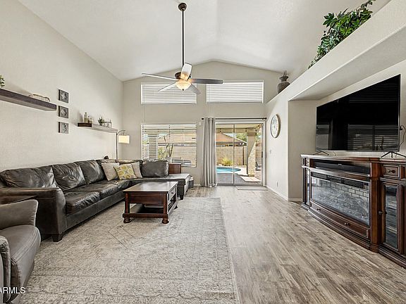 4th image of 7644 E POSADA Avenue