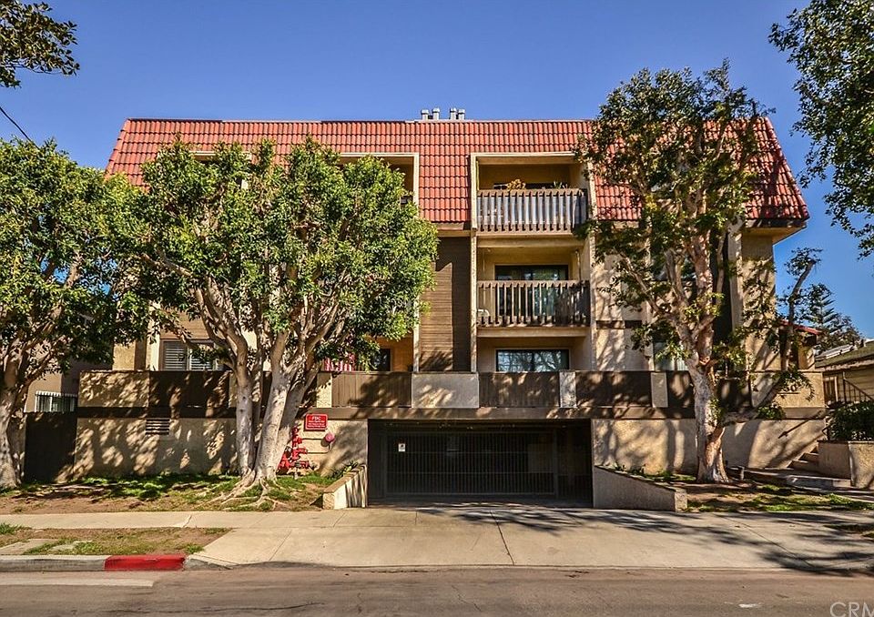 2nd image of 950 Virginia St APT 204