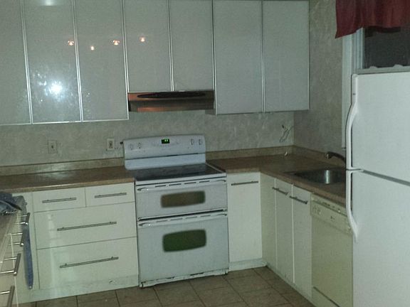 4th image of 132 Parry Rd