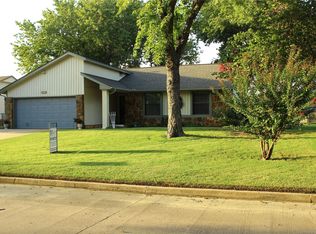1114 W 20th St, Claremore, OK 74017