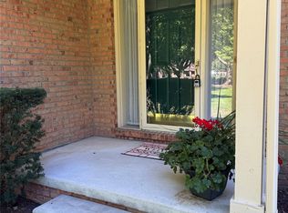 33377 Norfolk St #3, Livonia, MI 48152