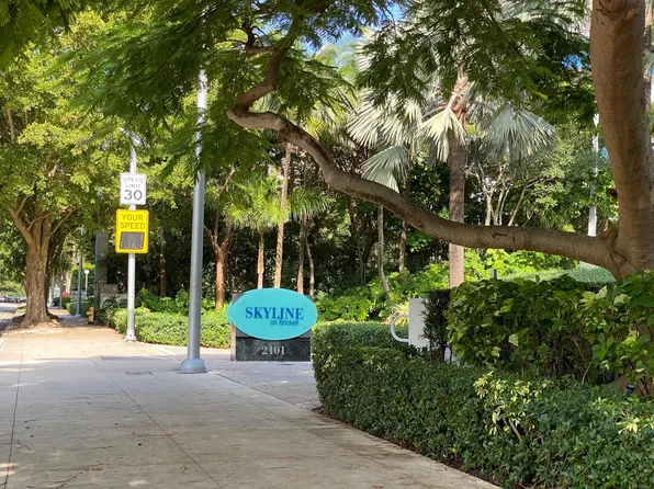 2101 Brickell Ave, Miami, FL