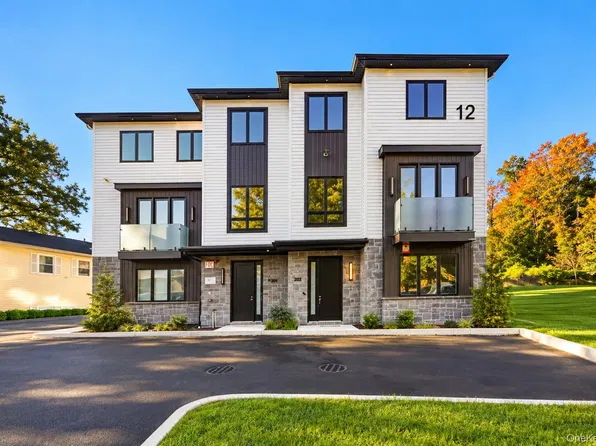 12 Sherman Drive #202, Spring Valley, NY 10977