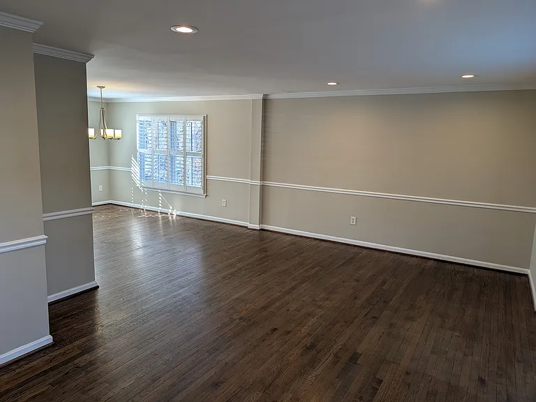 16004 Kings Mountain Rd — Photo 11