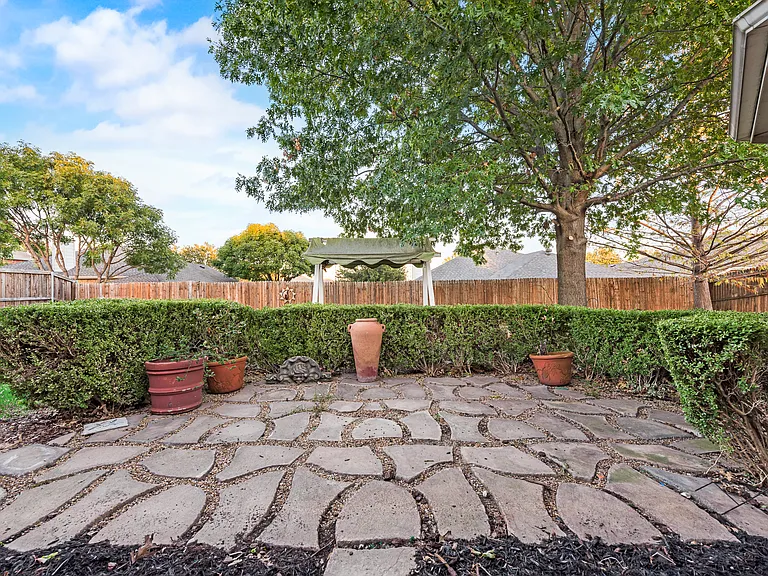12300 Latigo Dr — Photo 23
