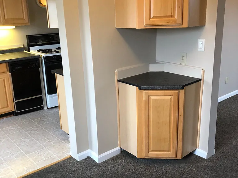 529 Forest St #3 — Photo 3