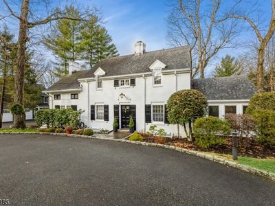 6 Fellscrest Rd, Essex Fells, NJ, 07021