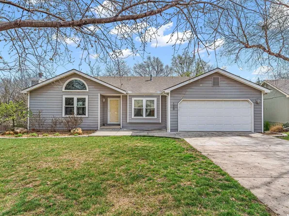 120 Tumbleweed Dr, Lawrence, KS 66049