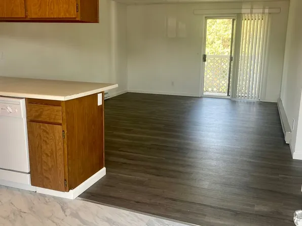 967, 515 E Hawthorne Rd APT 19, Spokane, WA 99218