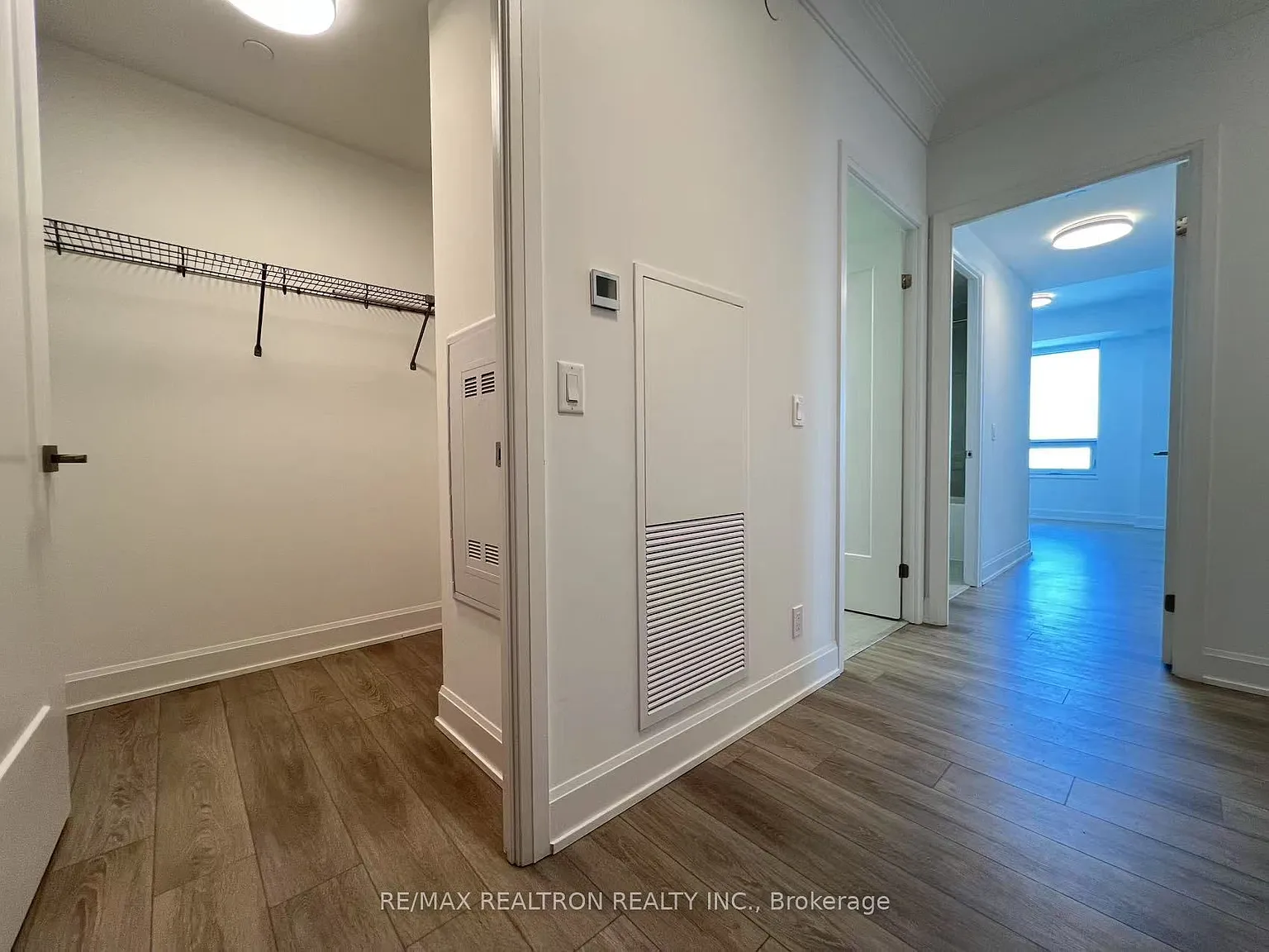 3 bed, $3,350 — Photo 2