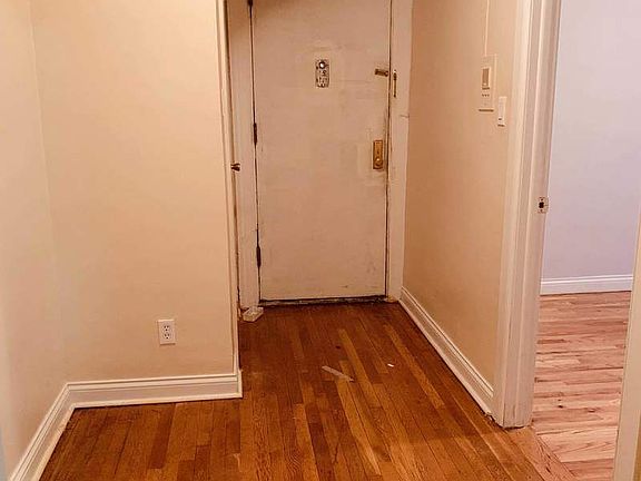 5th image of 542 Parkside Ave APT E7