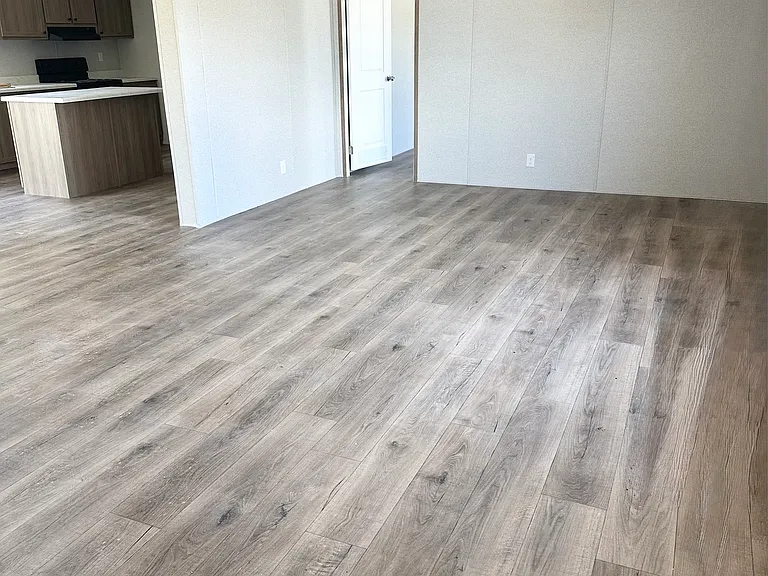 2130 SE 25th Dr — Photo 15
