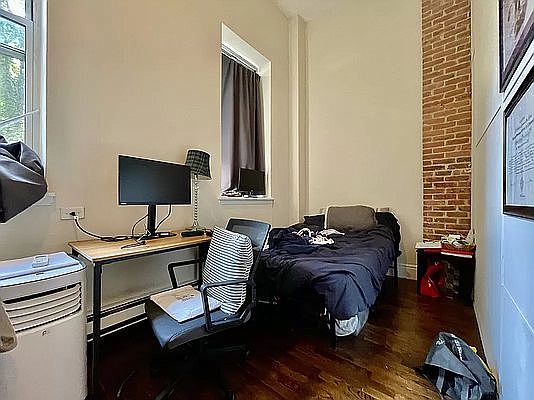 4th image of 464 W 23rd St APT 3R