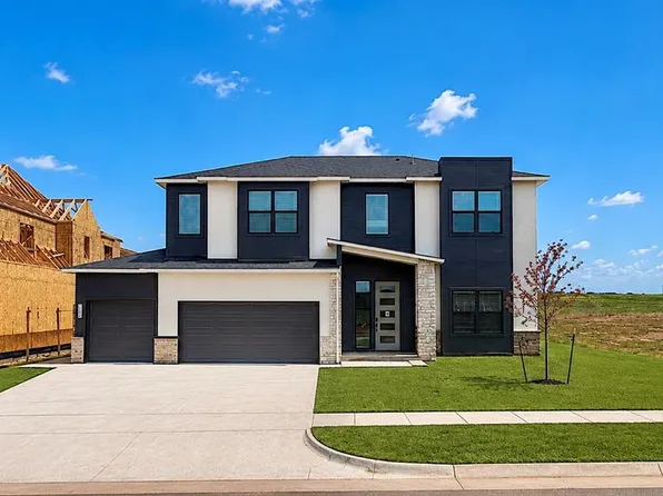 18020 Fields Dr, Edmond, OK 73012