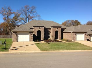 19 Woodshire Cv, Jackson, TN 38305