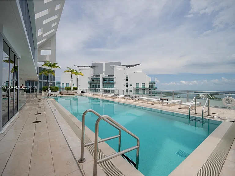 1300 Brickell Bay Dr #710 — Photo 27