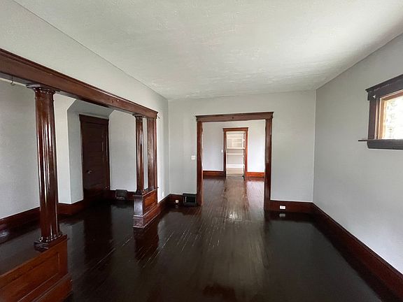 3rd image of 9423 Denison Ave #9425