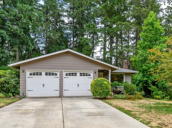 5320 Chinook Ct, Lake Oswego, OR 97035