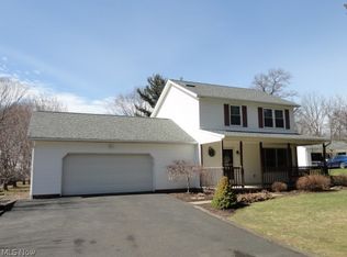 7723 McTaggart Rd NW, Canal Fulton, OH 44614