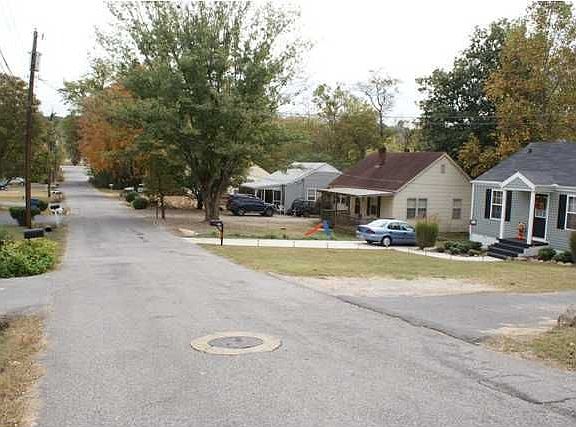 5th image of 109 Laurel Dr