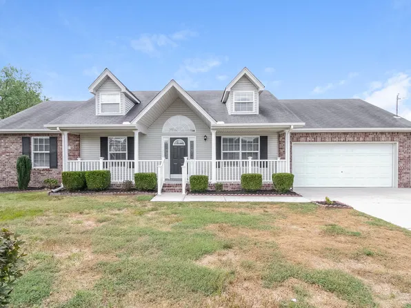 1403 Huddersfield Dr, Smyrna, TN 37167