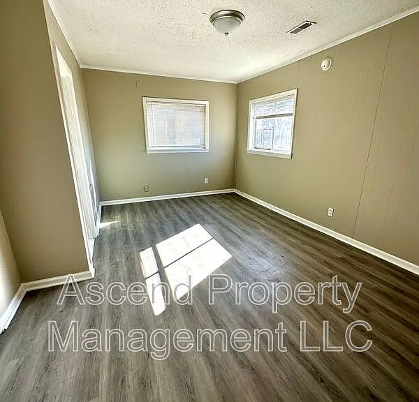 508 Buckley St #D — Photo 4