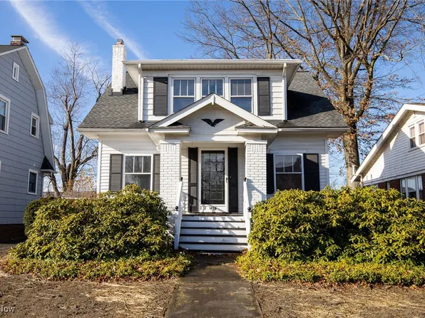 1478 Bunts Rd, Lakewood, OH 44107