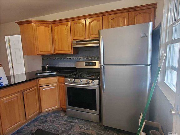 5th image of 111-20 42nd Ave #1