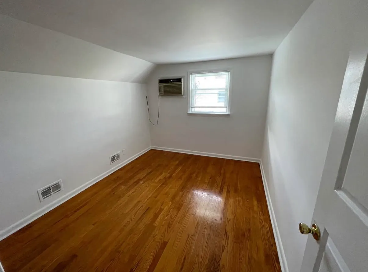 2 bed, $2,200 — Photo 1