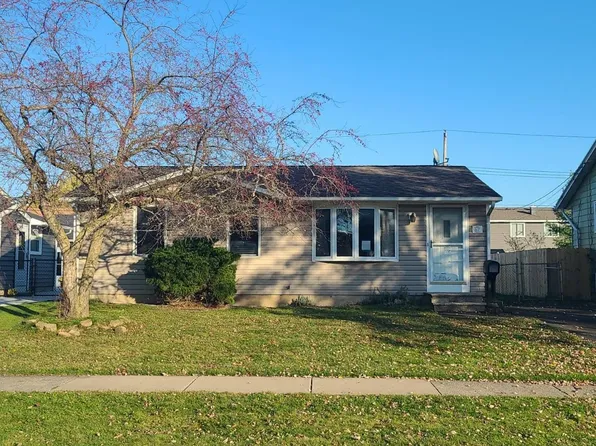 67 Mayberry Dr W, Buffalo, NY 14227