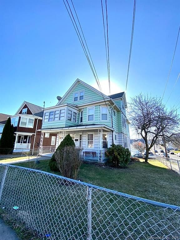 231 Wayne St Bridgeport Ct 06606 Mls 170385985 Zillow