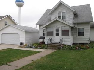 207 5th Ave, Keystone, IA 52249