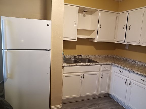 2nd image of 4930 Farm To Market Rd #1765-8