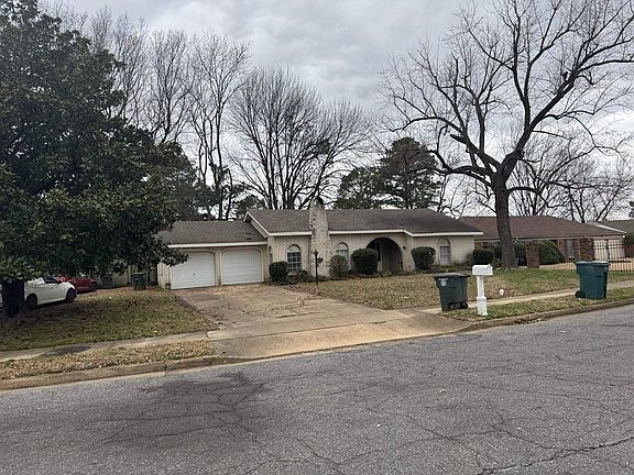 5th image of 4111 Hartz Dr