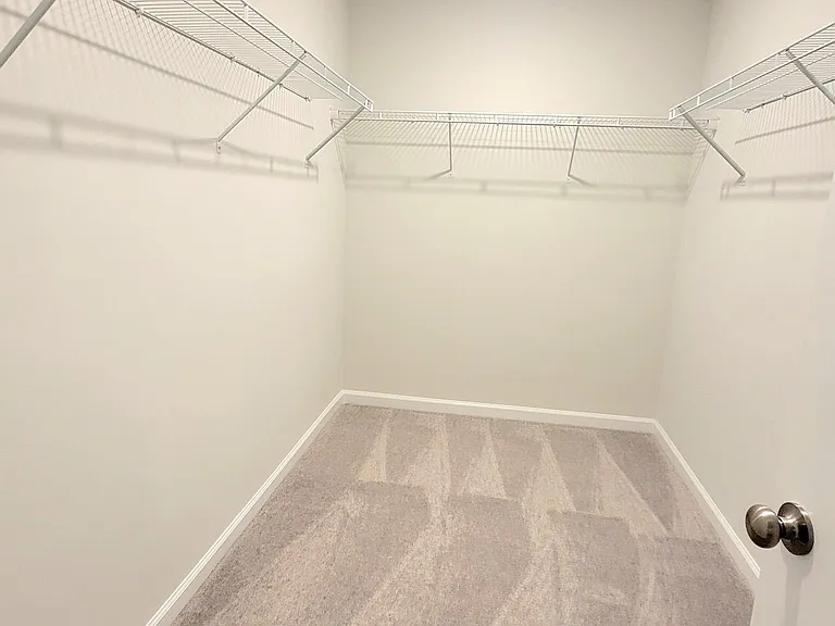 175 Tumbling Rock Way — Photo 24