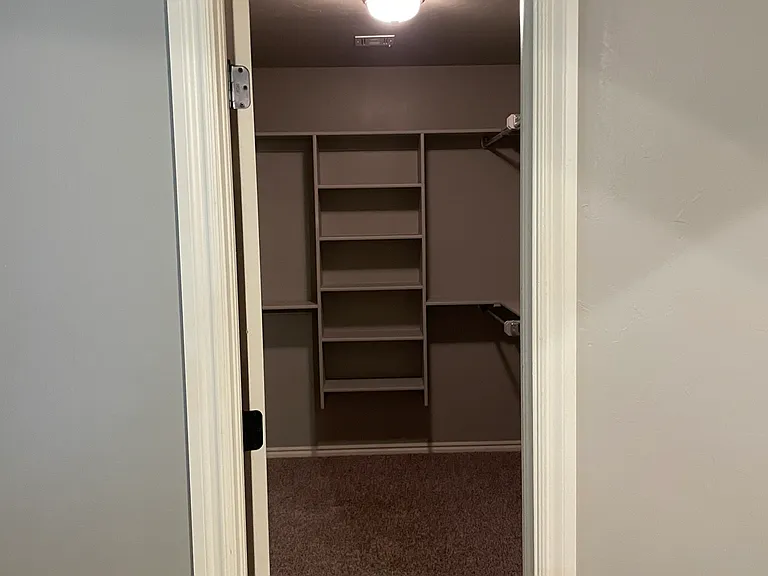 117 Ashley Dr — Photo 17