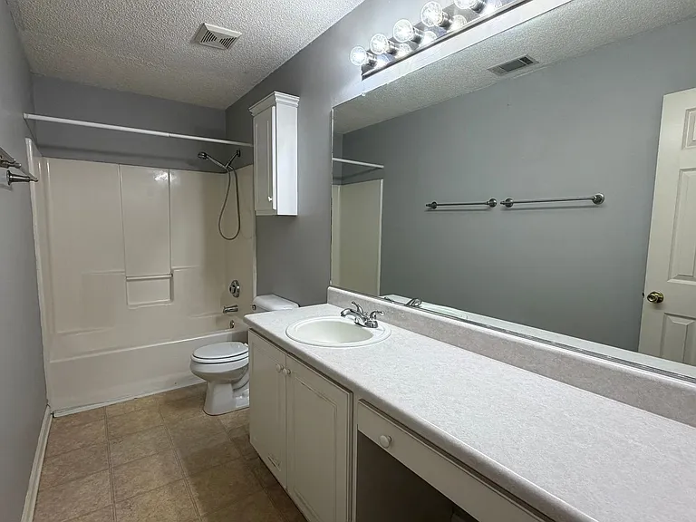 4420 Misty Cove Ct — Photo 13