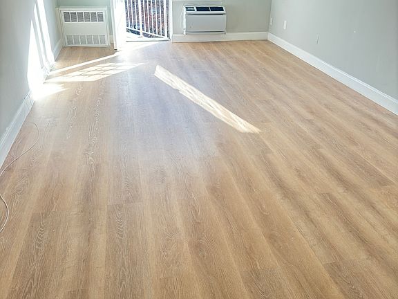 2nd image of 13981 35th Ave #4H