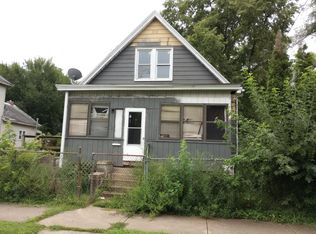 1114 W Adrian G Hinton Ave, Peoria, IL