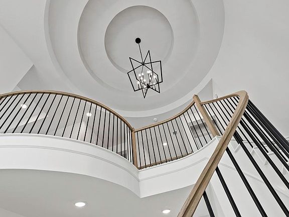3rd image of 26710 Steradian Lake Ln