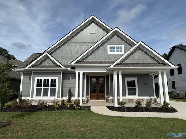 125 Grand Springs Ct, Madison, AL 35756