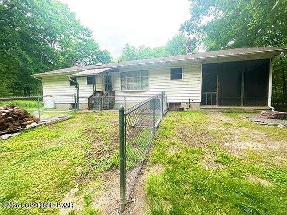 5th image of 112 Sawkill Meadow Ln