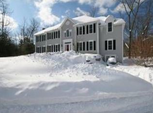 24 Huckleberry Rd, Hopkinton, MA 01748